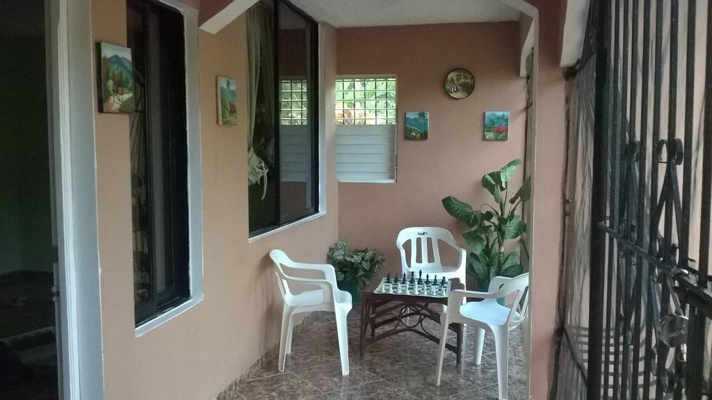 Las Galeras Island Hostel المظهر الخارجي الصورة