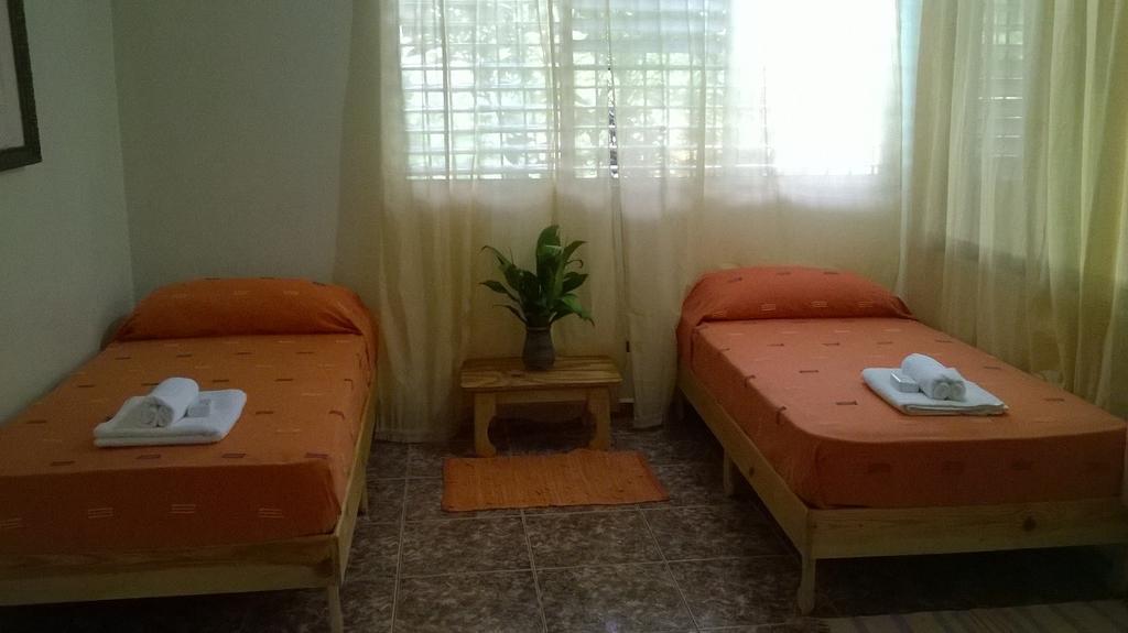 Las Galeras Island Hostel المظهر الخارجي الصورة